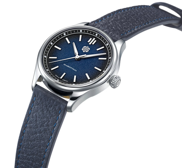 DUG Purist 37 Typ 1 Königsblau mit blauem Lederband perspektivisch